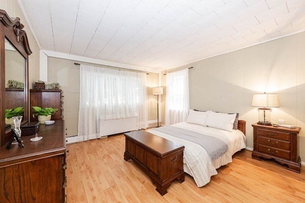 68 Spring Street Cambridge, MA 02141 - Photo 5 of 16 Gallery Image 5
