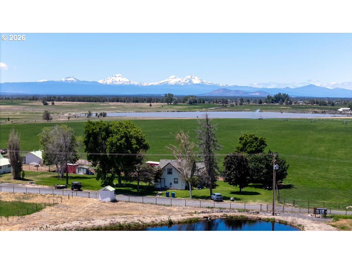 10400 Southwest Houston Lake Road Powell Butte, OR 97753 - Photo 44 of 48