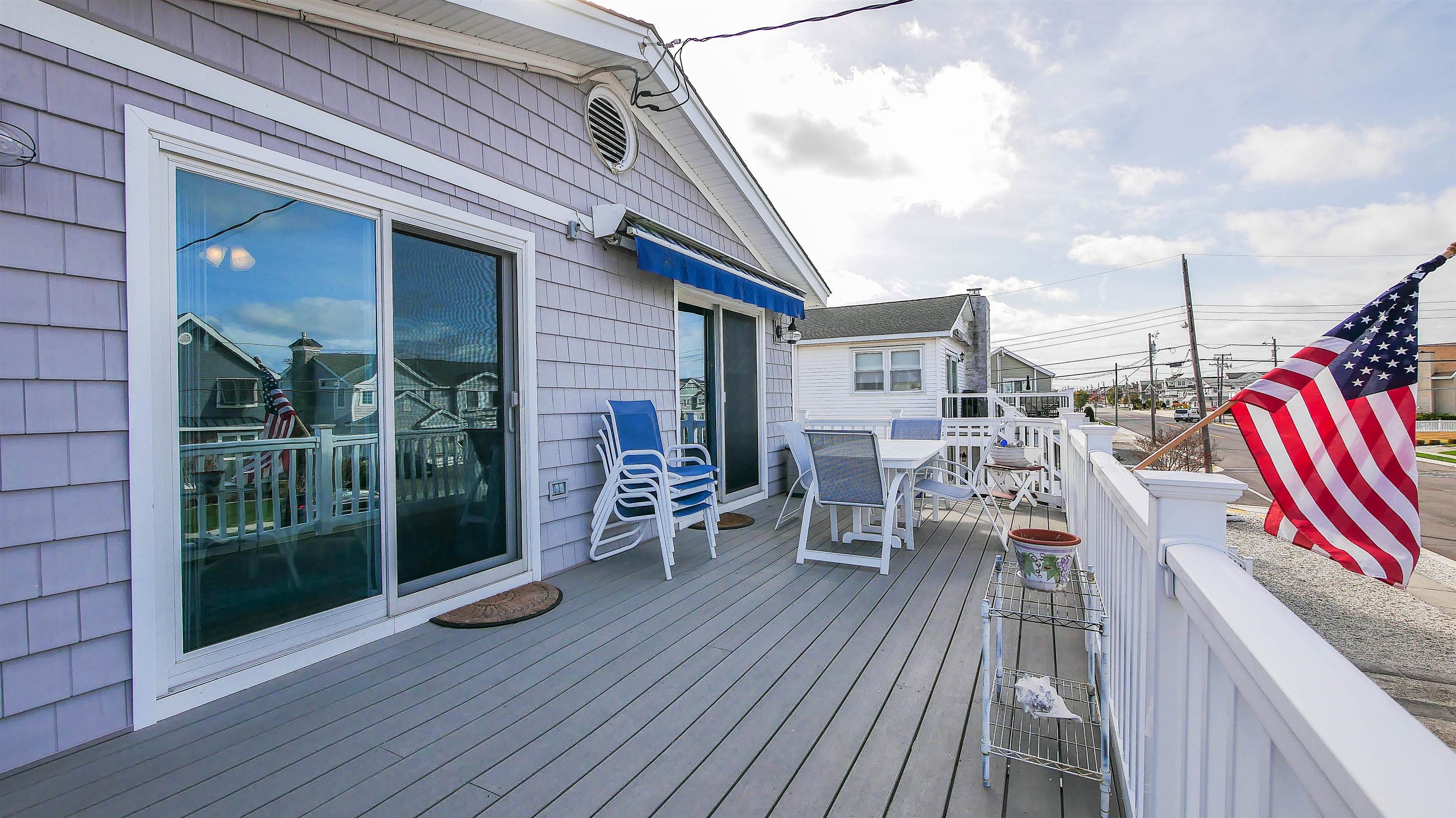 4025 4th, Unit TOP Avalon, NJ 08202 - Photo 26 of 32 a view of deck with patio