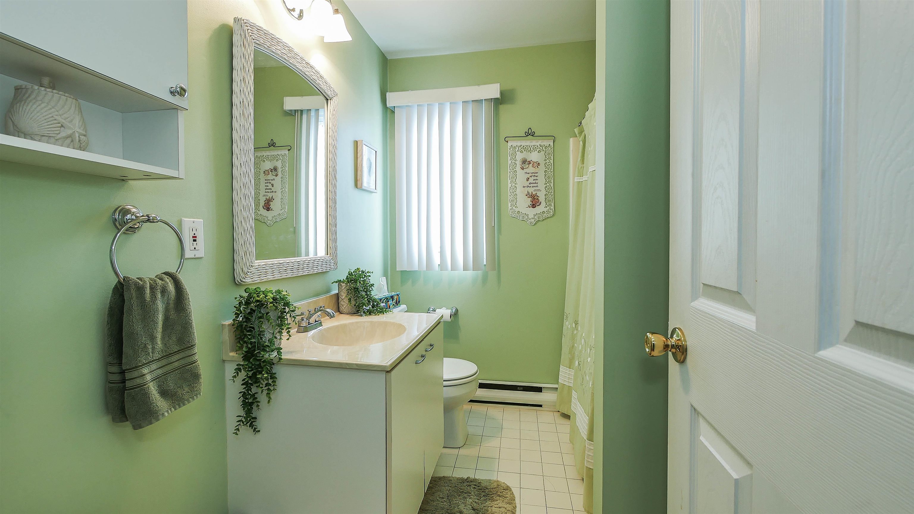 4025 4th, Unit TOP Avalon, NJ 08202 - Photo 28 of 32 a bathroom with a sink toilet and shower