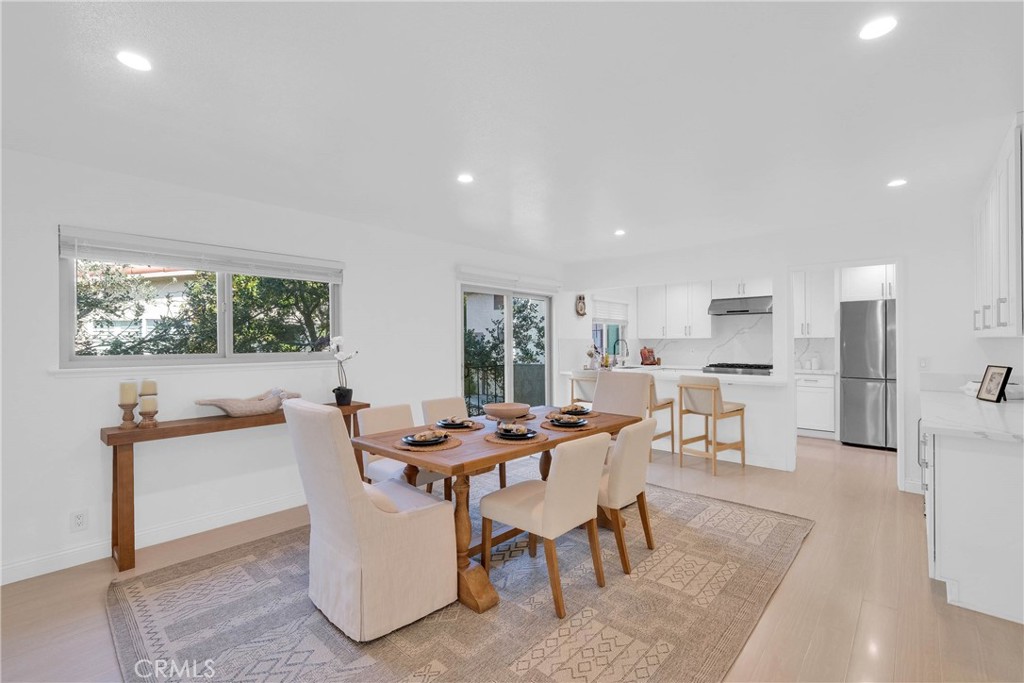 28127 Ridgethorne Court Rancho Palos Verdes, CA 90275 - Photo 11 of 36 a dining room with furniture and window