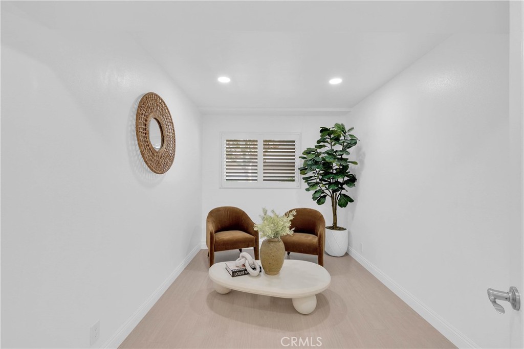 28127 Ridgethorne Court Rancho Palos Verdes, CA 90275 - Photo 26 of 36 a view of kitchen with breakfast area
