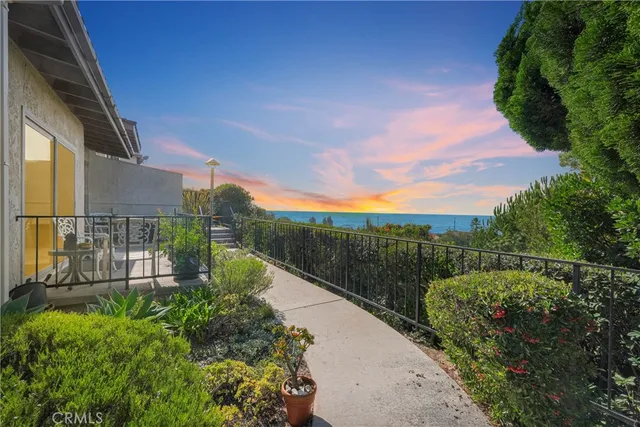 $1,175,000 | 28127 Ridgethorne Court, Rancho Palos Verdes, CA 90275