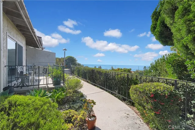 $1,175,000 | 28127 Ridgethorne Court, Rancho Palos Verdes, CA 90275