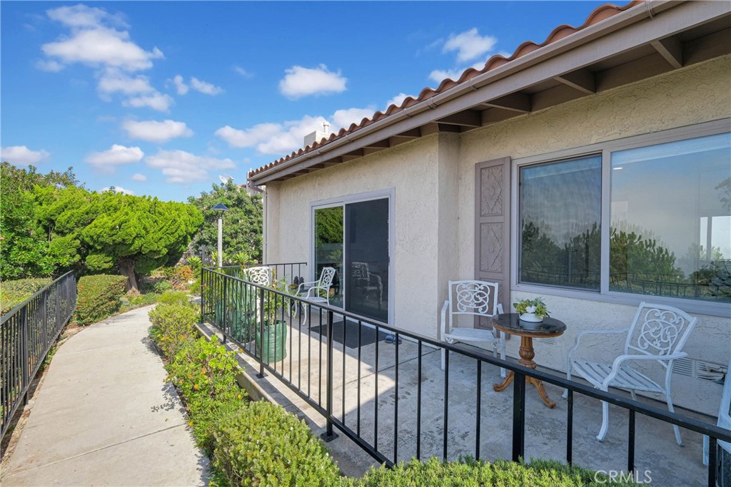 28127 Ridgethorne Court Rancho Palos Verdes, CA 90275 - Photo 33 of 36 a view of a house with backyard and sitting area