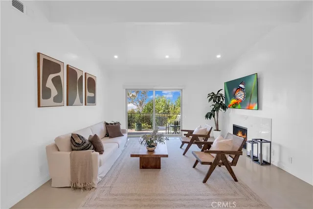 $1,175,000 | 28127 Ridgethorne Court, Rancho Palos Verdes, CA 90275