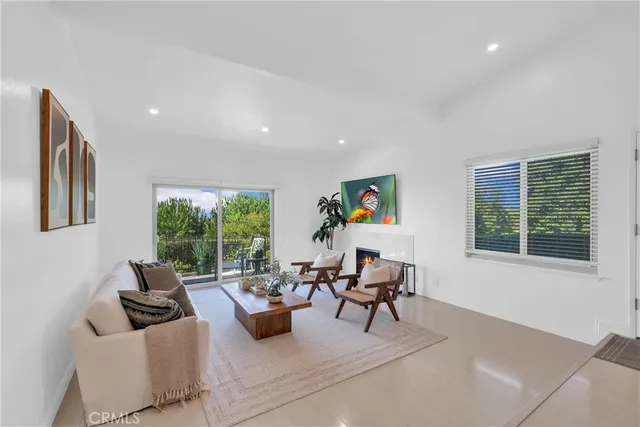 $1,175,000 | 28127 Ridgethorne Court, Rancho Palos Verdes, CA 90275