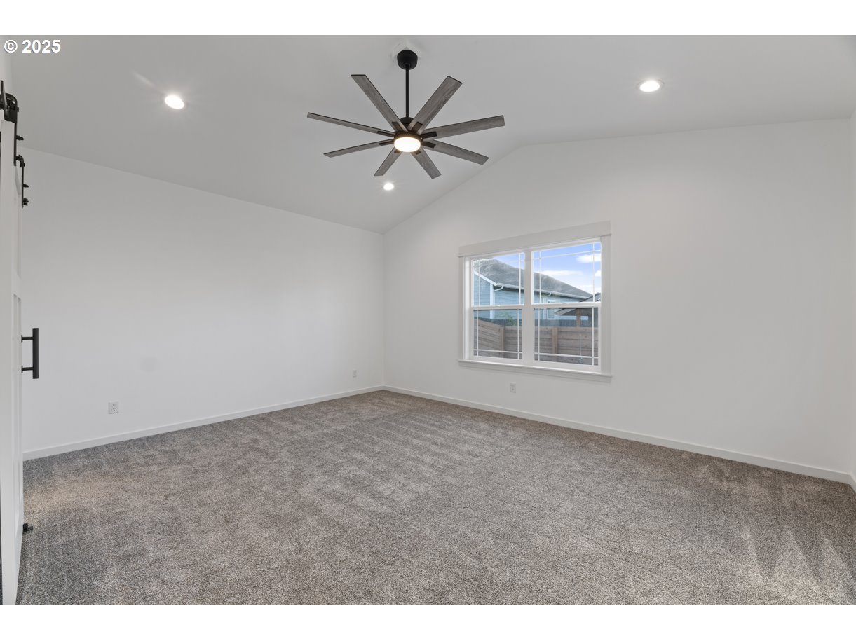 1240 Lighthouse Lane Brookings, OR 97415 - Photo 11 of 32