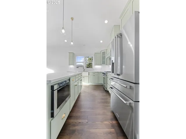 $674,900 | 1240 Lighthouse Lane, Brookings, OR 97415