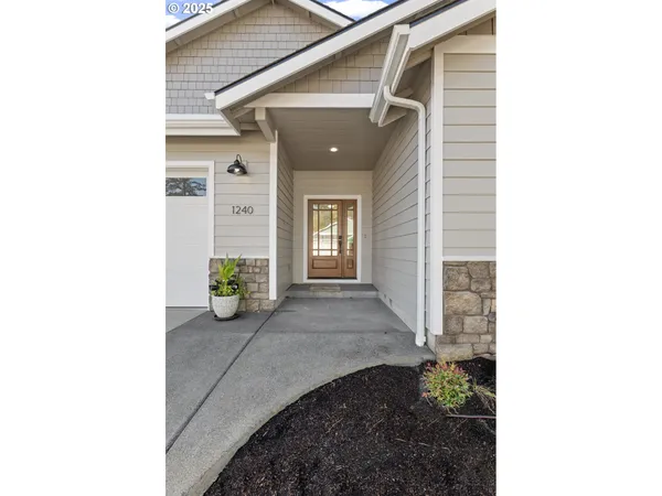 $659,900 | 1240 Lighthouse Lane, Brookings, OR 97415