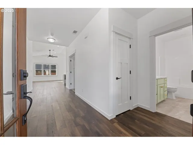 $674,900 | 1240 Lighthouse Lane, Brookings, OR 97415