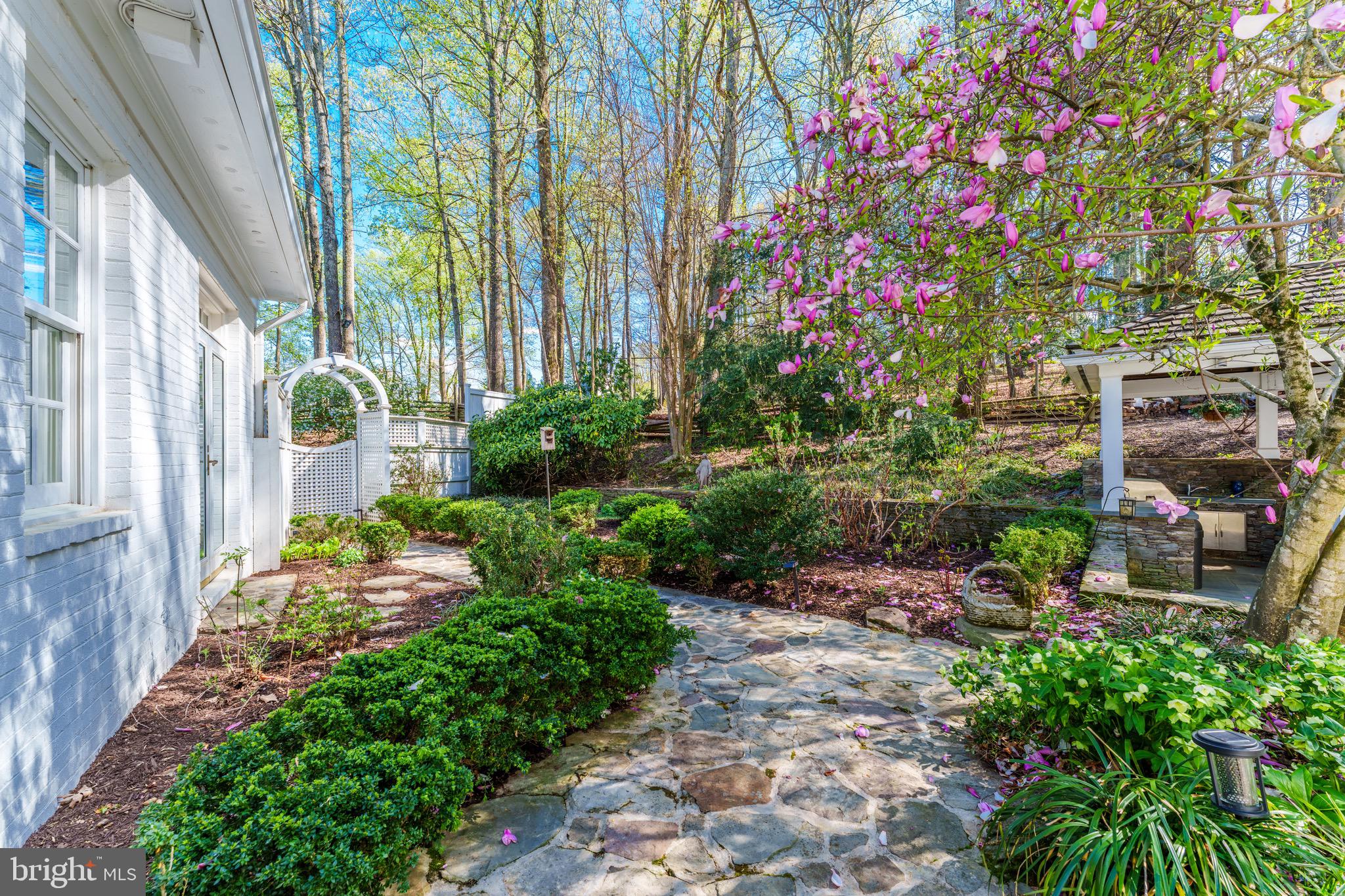 1210 Windrock Drive McLean, VA 22102 - Photo 32 of 84