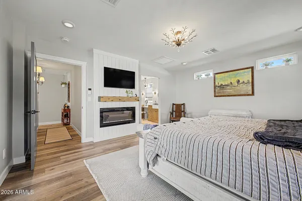 $849,500 | 12648 North 22nd Place, Phoenix, AZ 85022