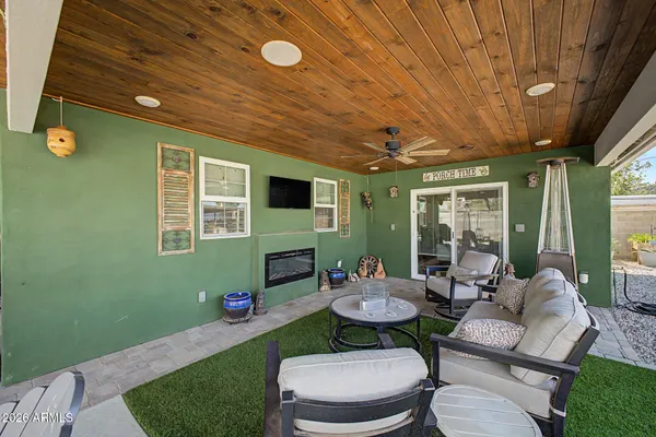 $849,500 | 12648 North 22nd Place, Phoenix, AZ 85022
