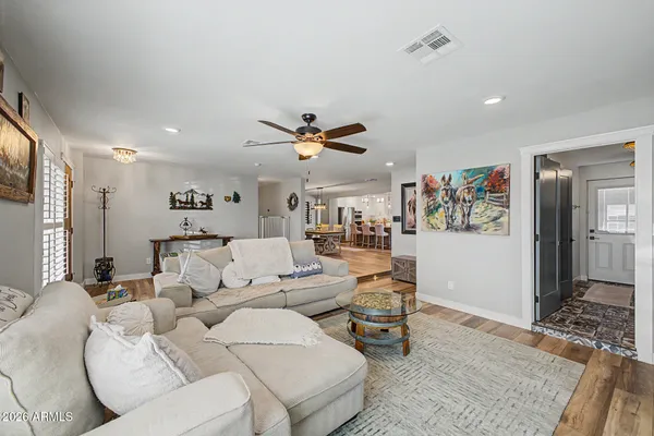 $849,500 | 12648 North 22nd Place, Phoenix, AZ 85022