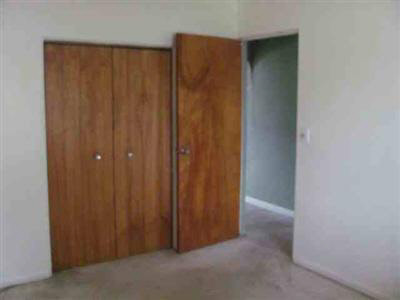 1383 Belsay Road Burton, MI 48509 - Photo 4 of 9 20117268-3.JPG
