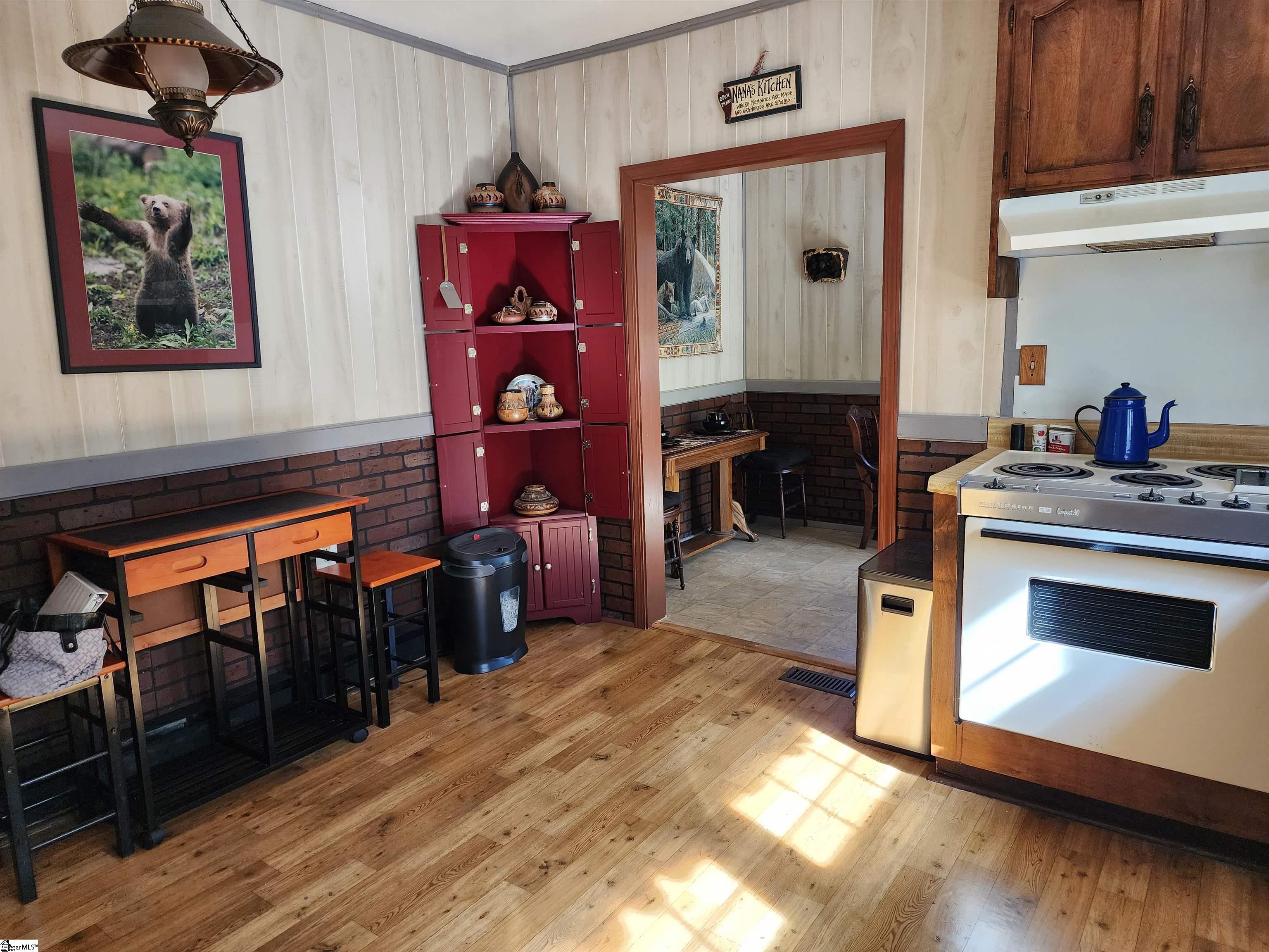 4297 Jordan Road Greer, SC 29651 - Photo 23 of 34