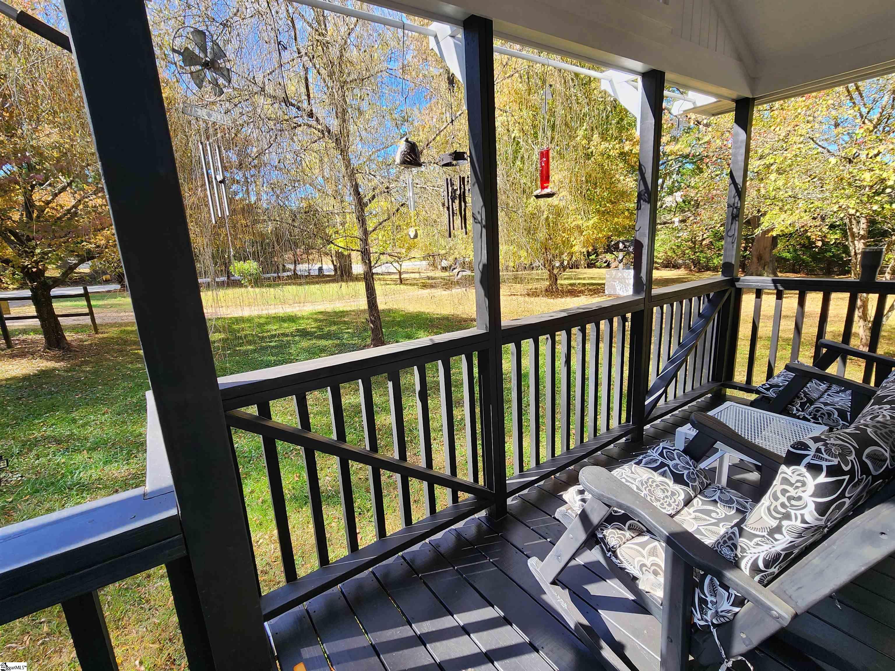 4297 Jordan Road Greer, SC 29651 - Photo 6 of 34
