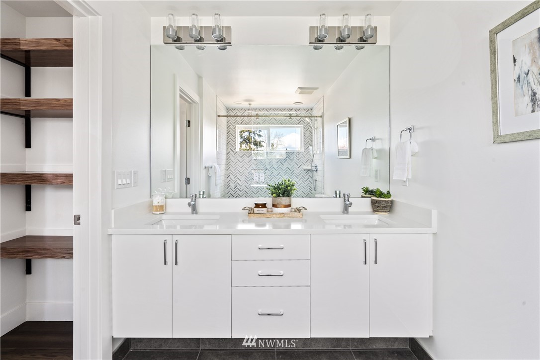 4726 South Juneau Street Seattle, WA 98118 - Photo 12 of 30