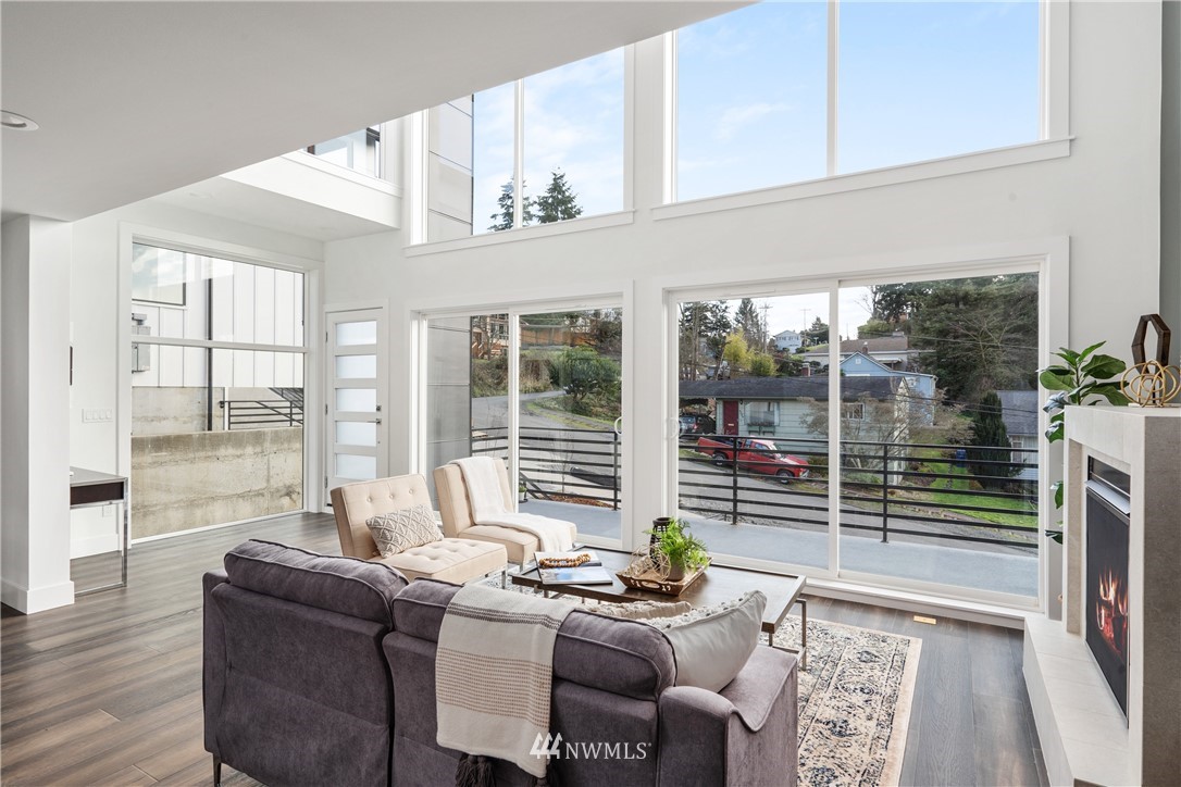 4726 South Juneau Street Seattle, WA 98118 - Photo 7 of 30