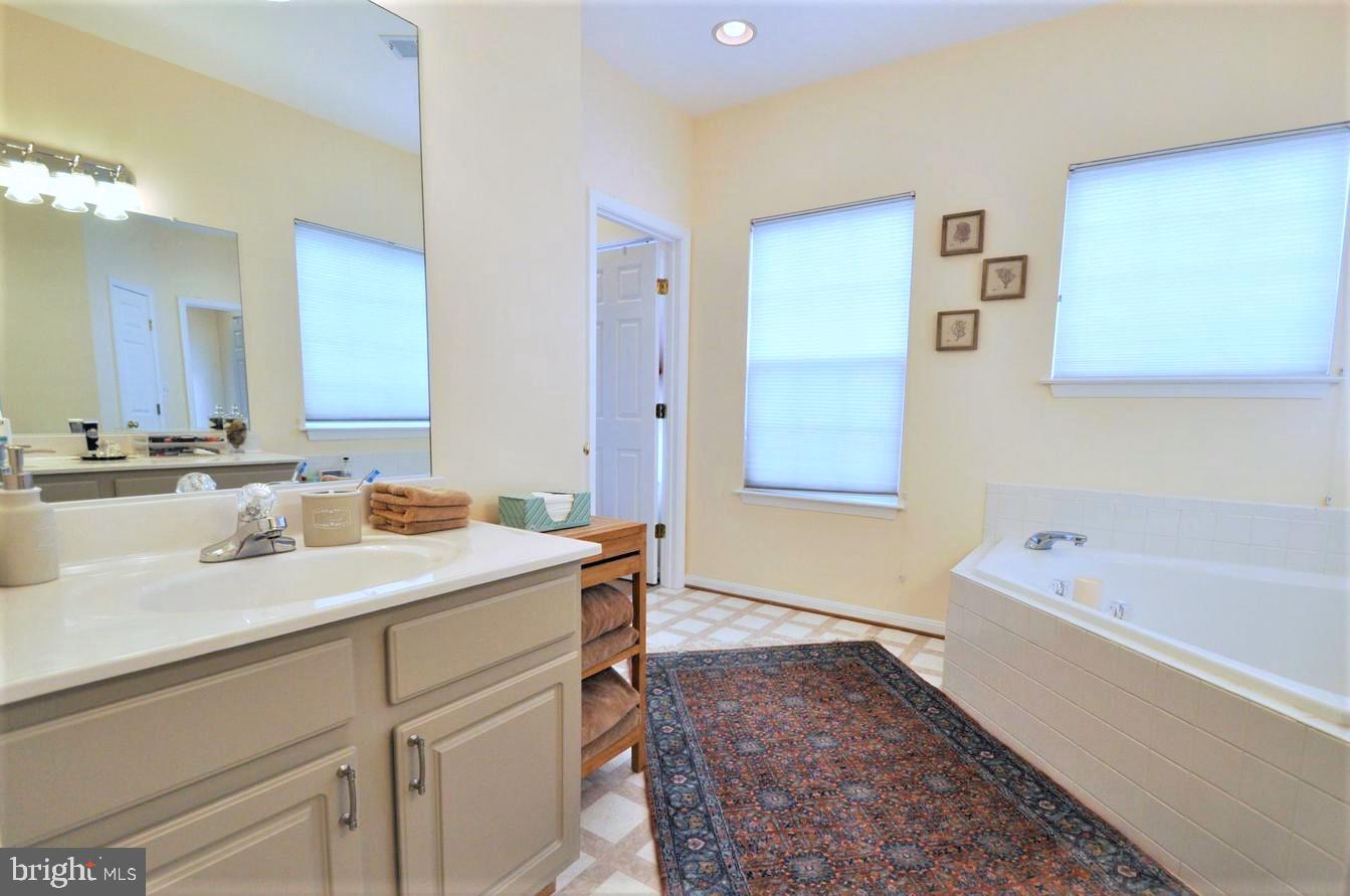 5334 Chieftain Circle Alexandria, VA 22312 - Photo 15 of 30