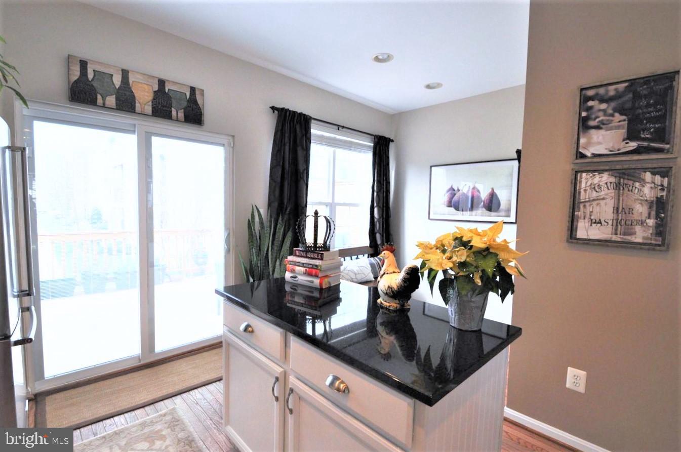 5334 Chieftain Circle Alexandria, VA 22312 - Photo 6 of 30