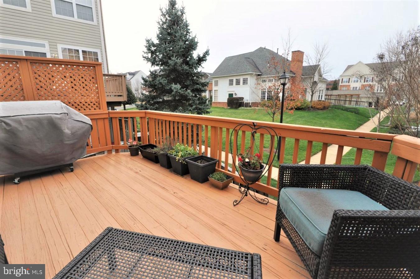 5334 Chieftain Circle Alexandria, VA 22312 - Photo 8 of 30