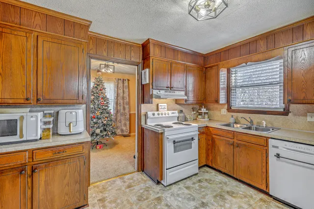 $265,000 | 2198 Skyland Street Northeast, Orangeburg, SC 29118