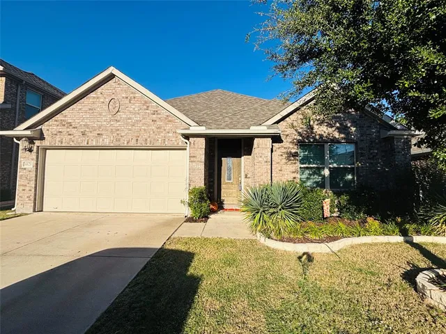 $2,650 | 6820 Elm Street, Rowlett, TX 75089