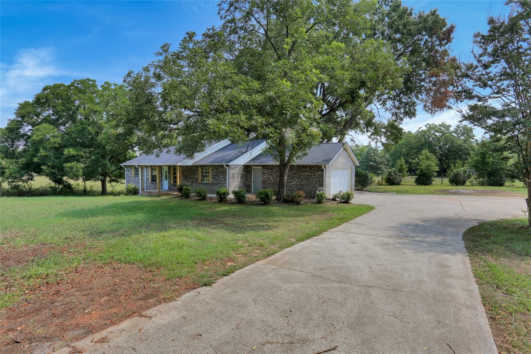 1723 Gerrard Road, Unit ANDERSON Anderson, SC 29625 - Photo 4 of 33