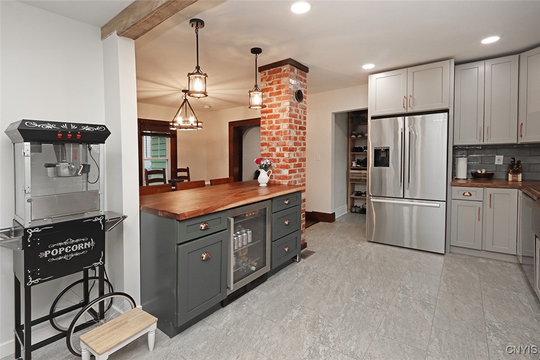 202 Cornwall Drive DeWitt, NY 13214 - Photo 13 of 50