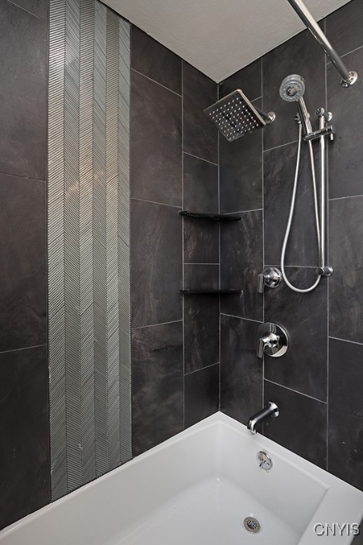 202 Cornwall Drive DeWitt, NY 13214 - Photo 25 of 50