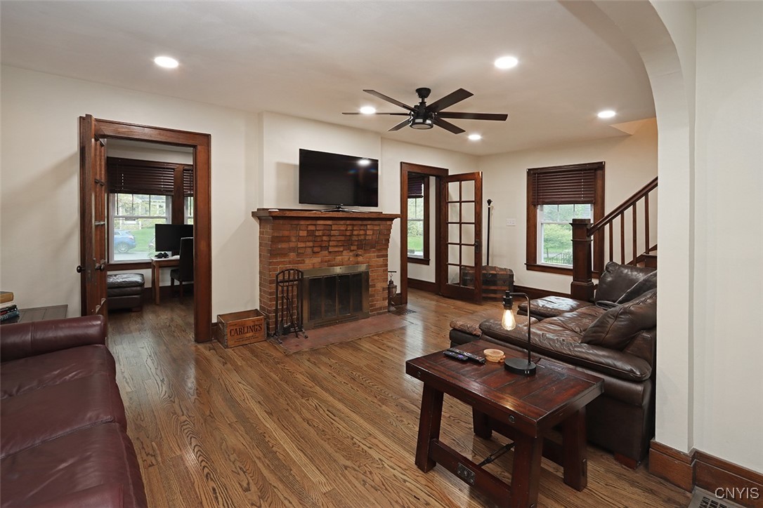 202 Cornwall Drive DeWitt, NY 13214 - Photo 3 of 50