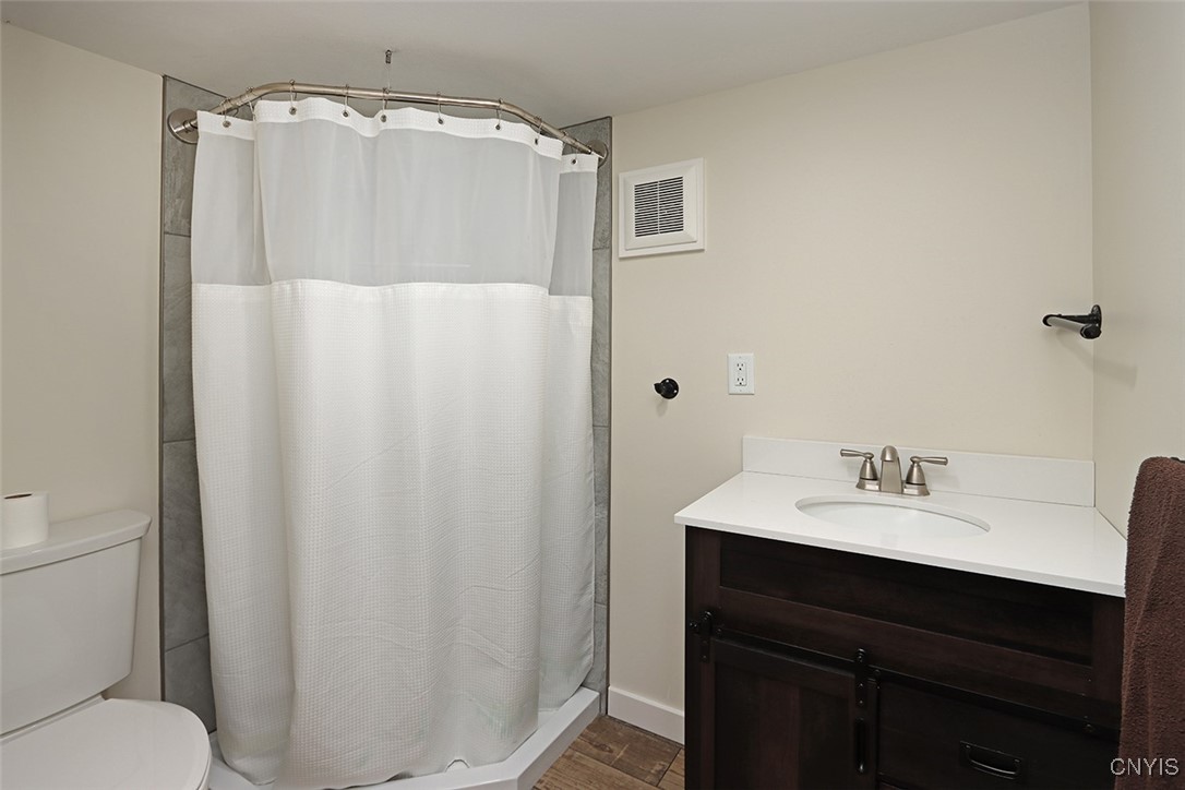 202 Cornwall Drive DeWitt, NY 13214 - Photo 43 of 50