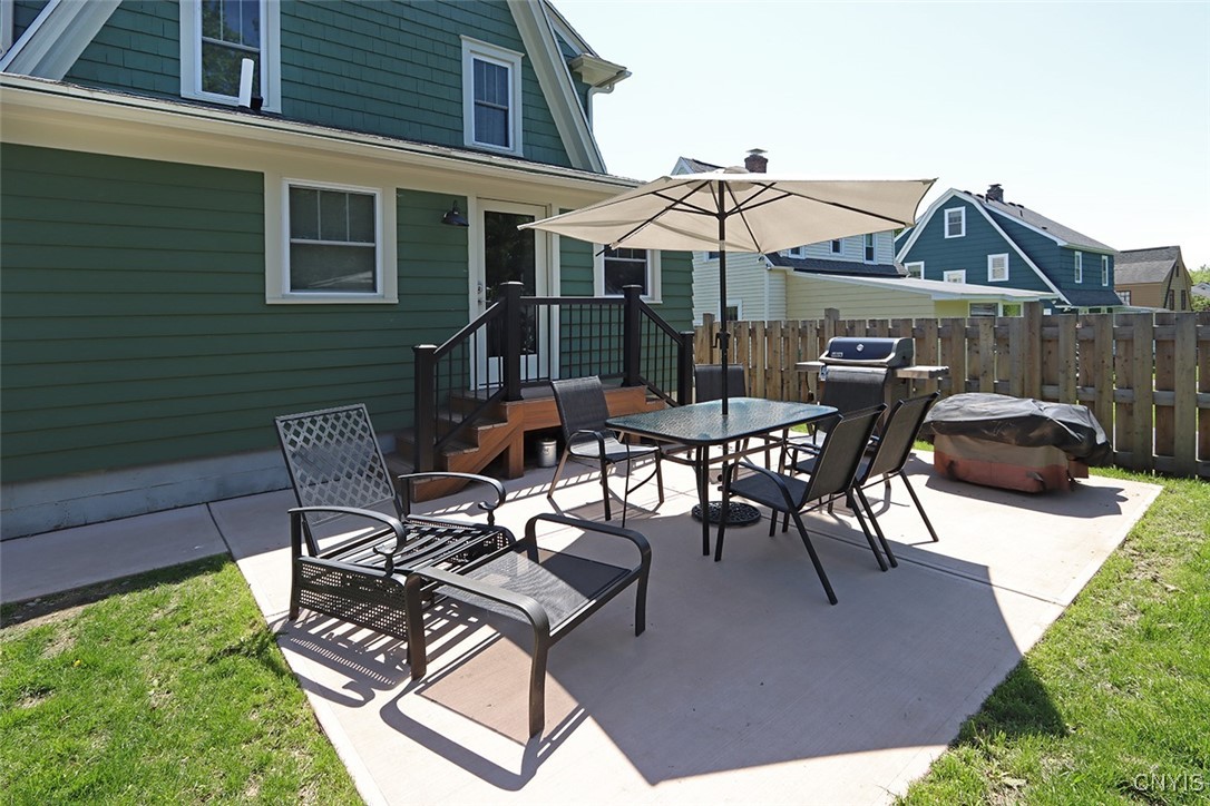 202 Cornwall Drive DeWitt, NY 13214 - Photo 46 of 50