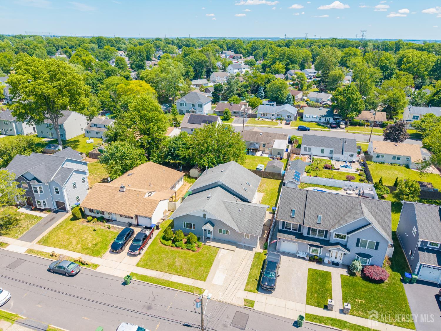 24 Winthrop Road Edison, NJ 08817 - Photo 15 of 42