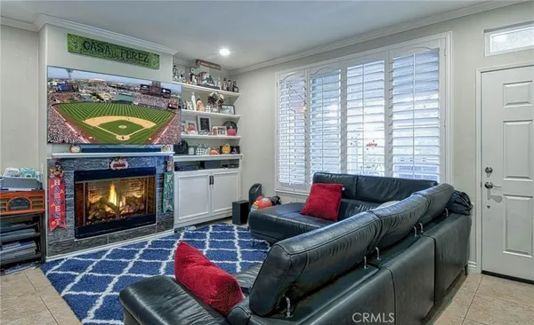 $799,900 | 277 Chaumont Circle, Lake Forest, CA 92610