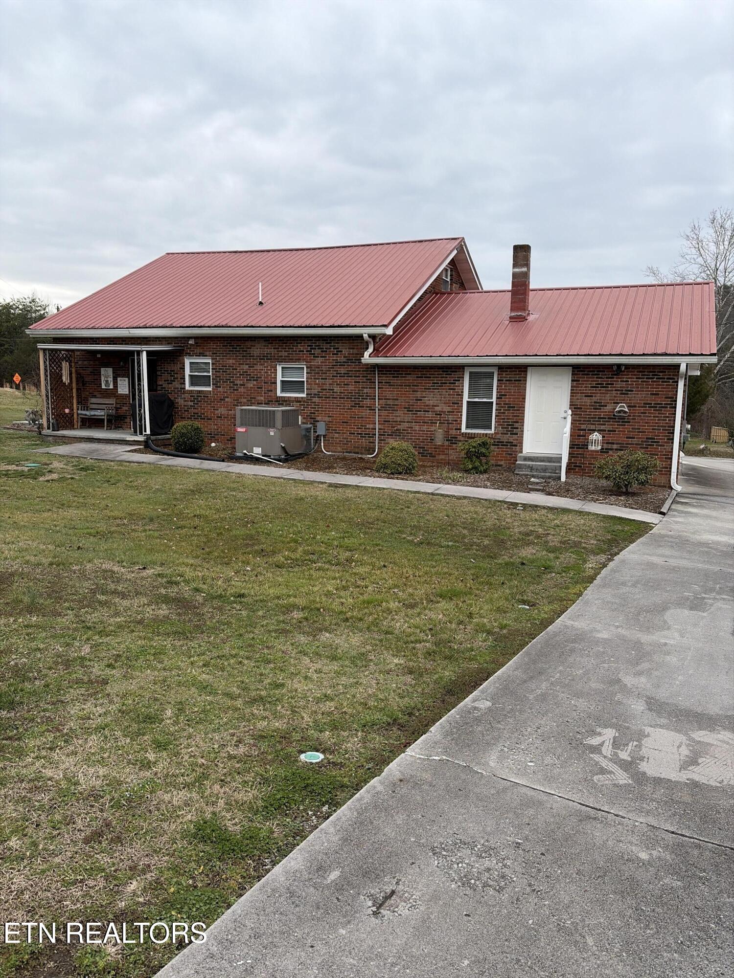 120 Hansard Road Maynardville, TN 37807 - Photo 46 of 48 Photo Mar 03 2026, 11 04 47 AM