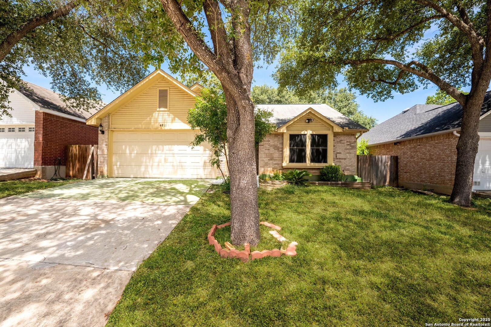 4811 Aspen View San Antonio, TX 78217 - Photo 1 of 1