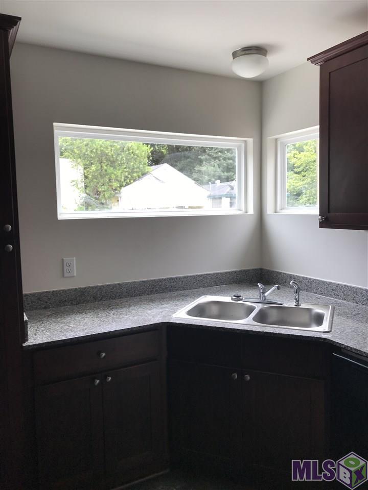 507 Roselawn Avenue Baton Rouge, LA 70806 - Photo 3 of 8