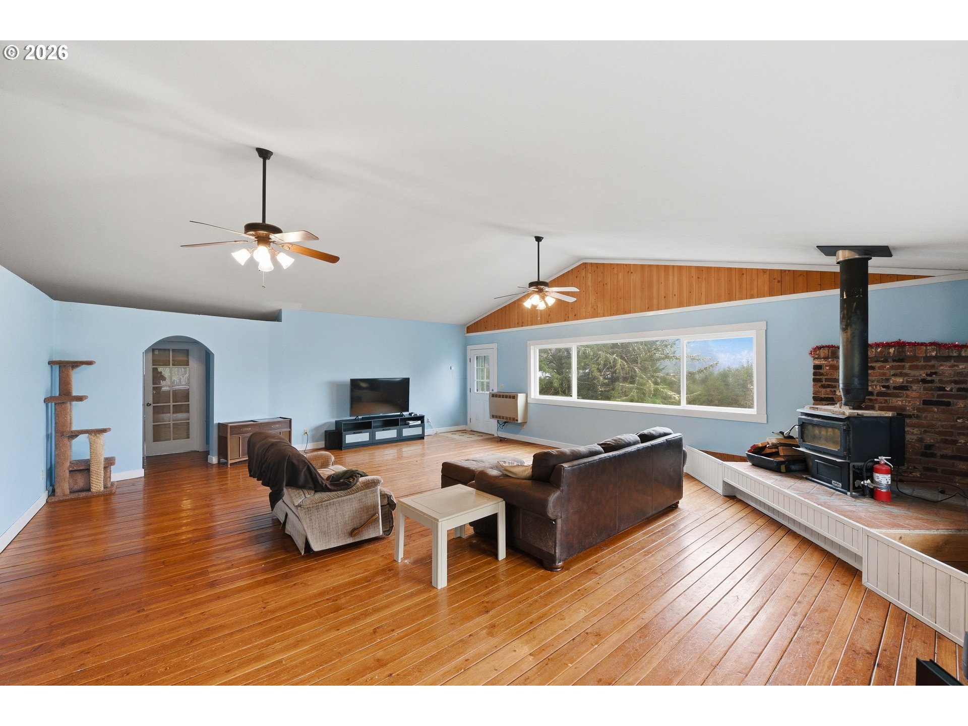 67714 North Bay Road North Bend, OR 97459 - Photo 15 of 48
