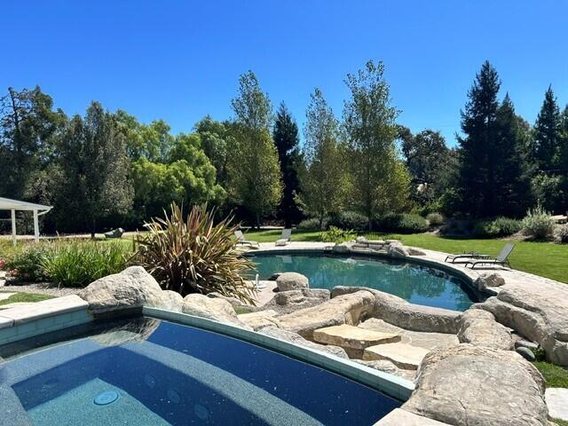 2800 Quail Valley Road Solvang, CA 93463 - Photo 31 of 45 spa off primary bdrm