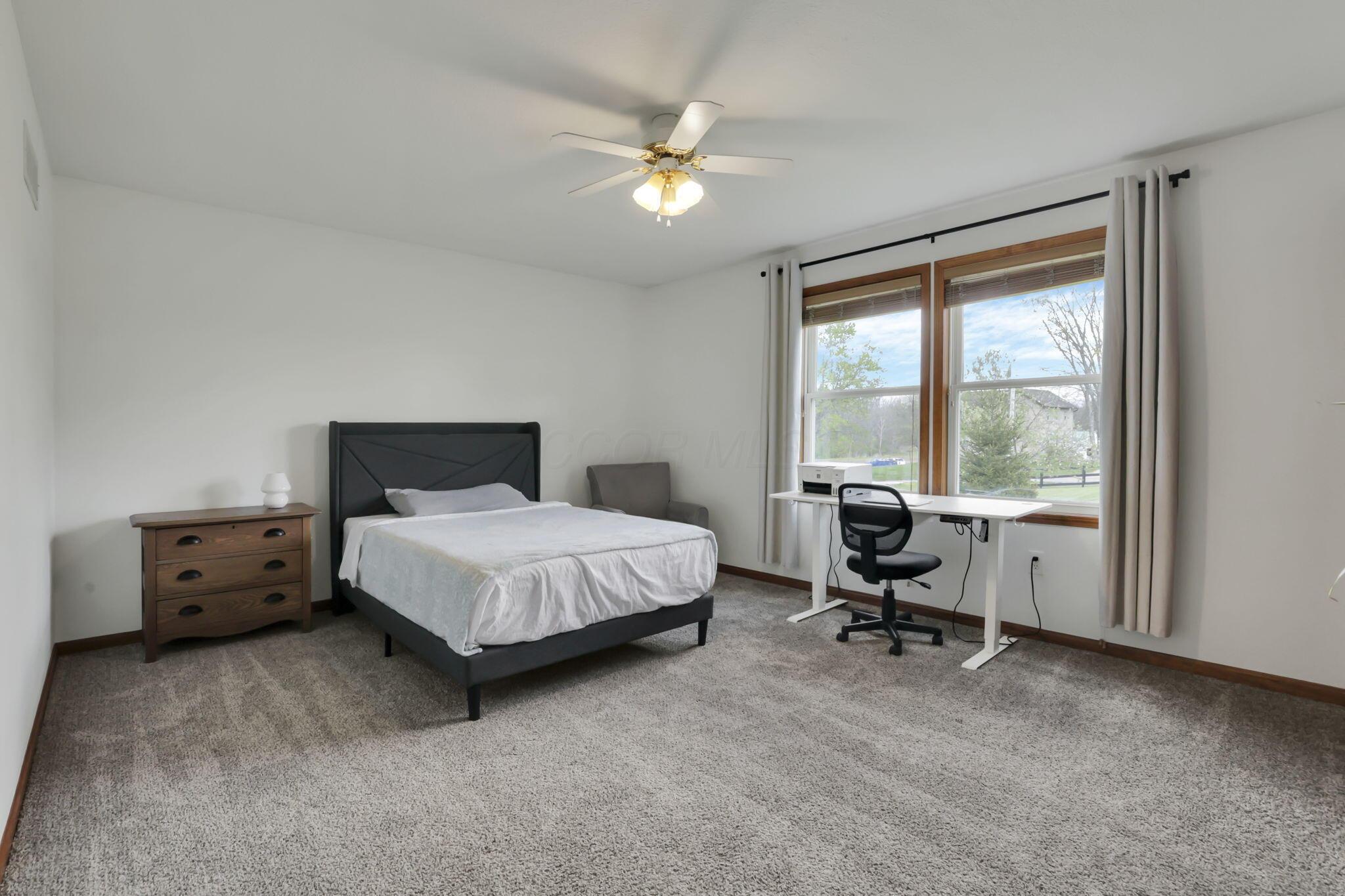 11851 Murlette Road Southwest Stoutsville, OH 43154 - Photo 26 of 44 Bedroom 2