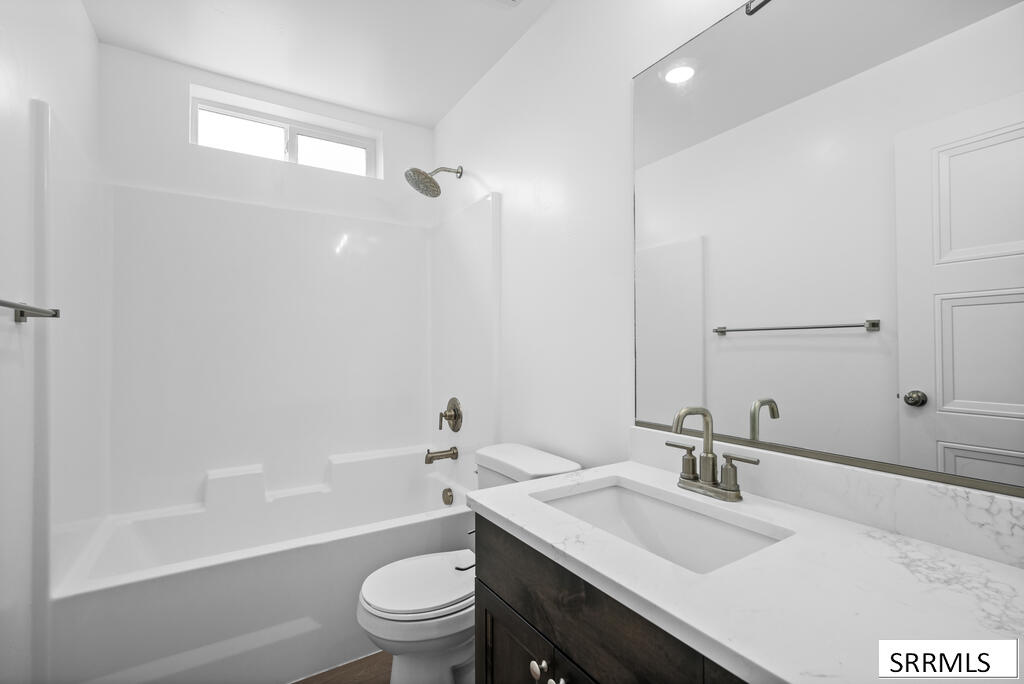 3187 Riata Lane Ammon, ID 83406 - Photo 31 of 46 Gallery Image 31
