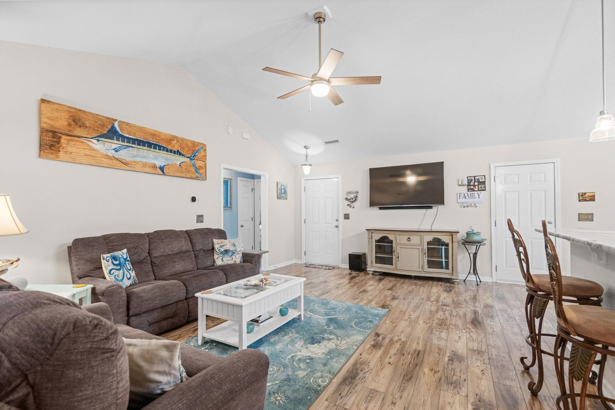 606 Leprechaun Lane Murrells Inlet, SC 29576 - Photo 5 of 41