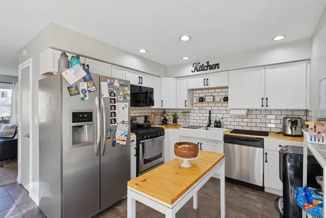 $240,000 | 3414 Carrara Lane, Rockford, IL 61114