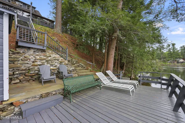 $1,900,000 | 123 Bock Way, New Marlborough, MA 01230