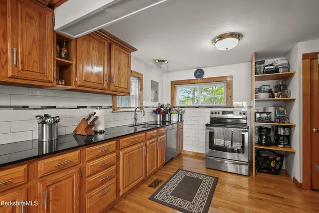 $1,900,000 | 123 Bock Way, New Marlborough, MA 01230