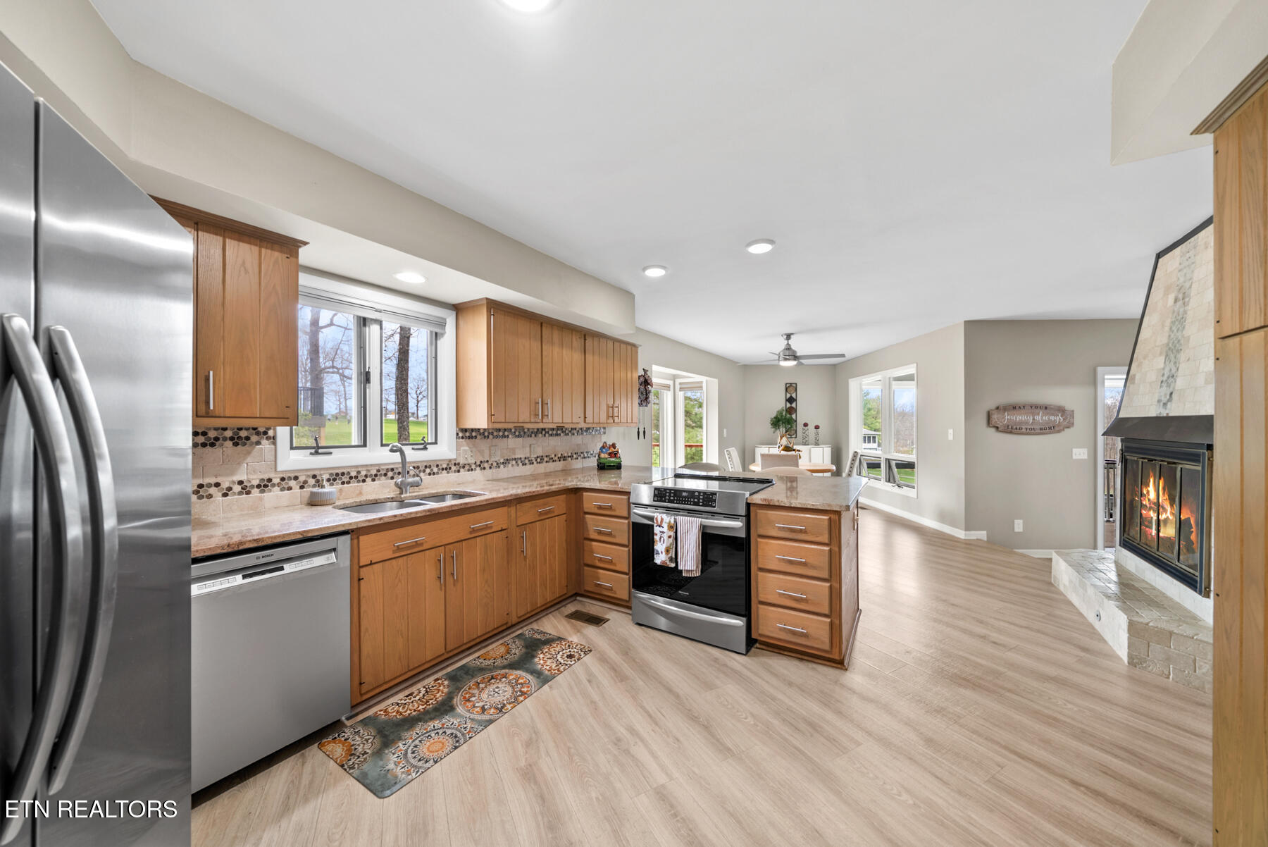 166 Baltusrol Road Crossville, TN 38558 - Photo 19 of 57 Kitchen