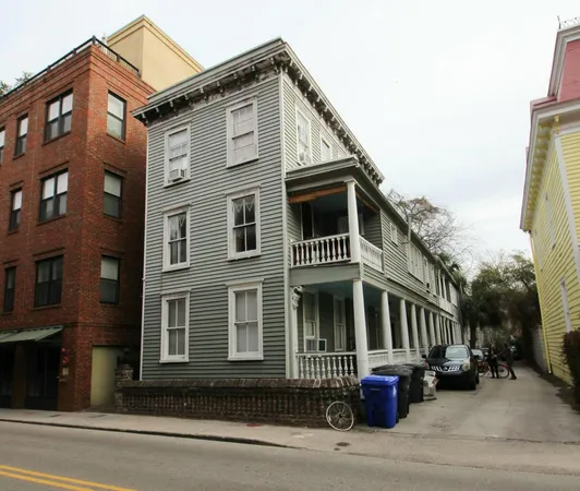 $2,130 | 25 George Street, Unit E, Charleston, SC 29401